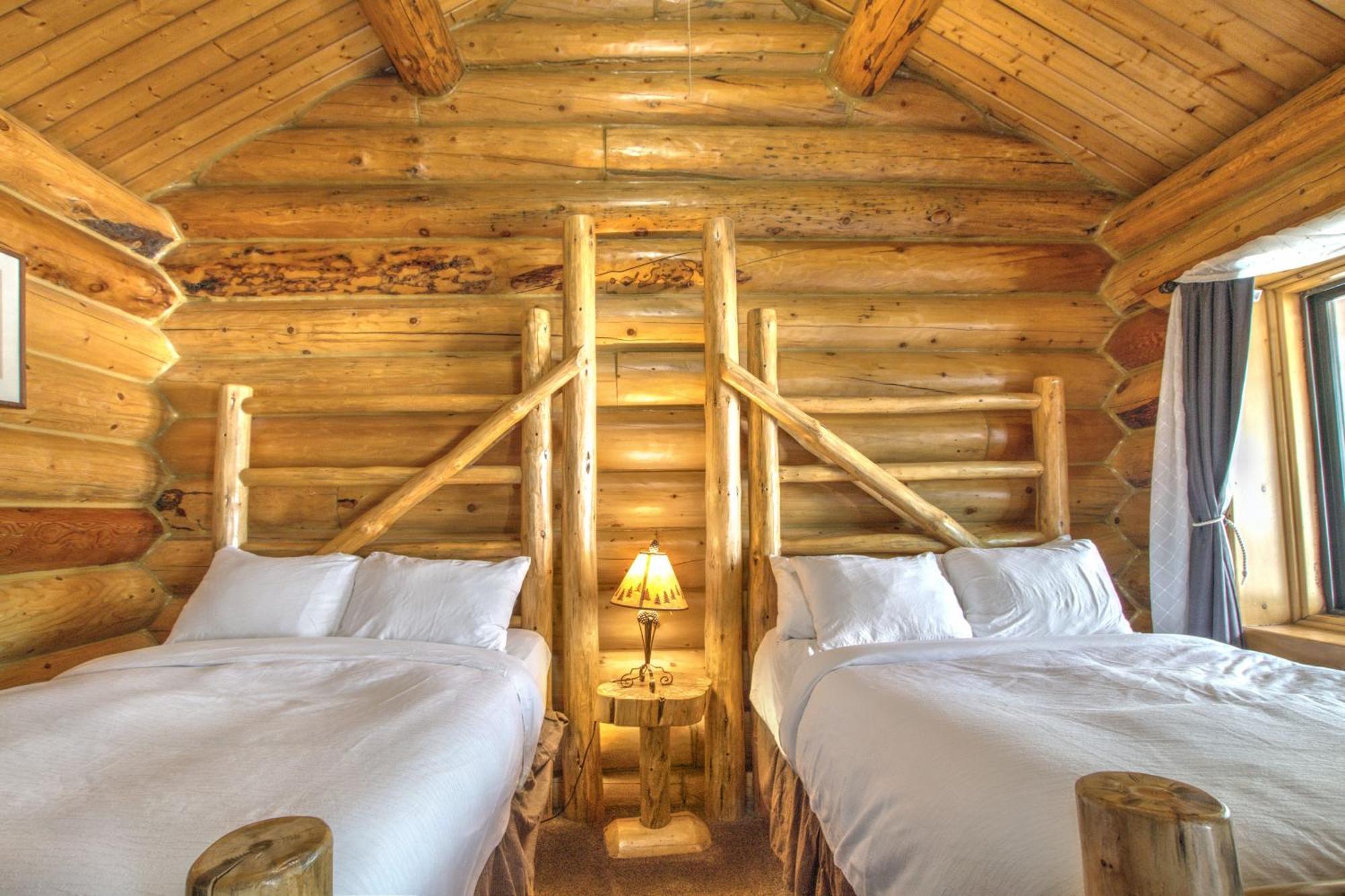 Вилла Hibernation Station Запад Йеллоустон Экстерьер фото